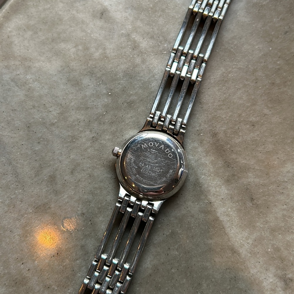 Women’s Movado esperanza watch vintage - Picture 12 of 12